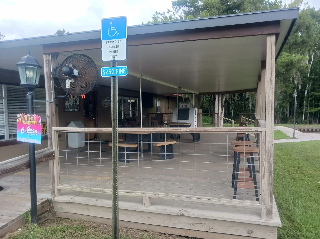 trout creek memorial park restrooms fl 32092